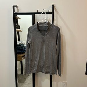 Small Lululemon Metal Vent Tech Quarterzip